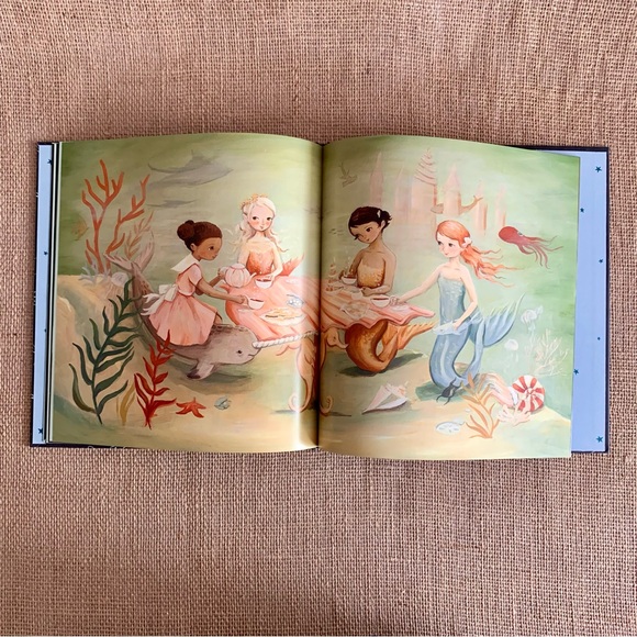 DREAM ANIMALS A BEDTIME JOURNEY By Emily Winfield Martin Hardback Book - Picture 12 of 15